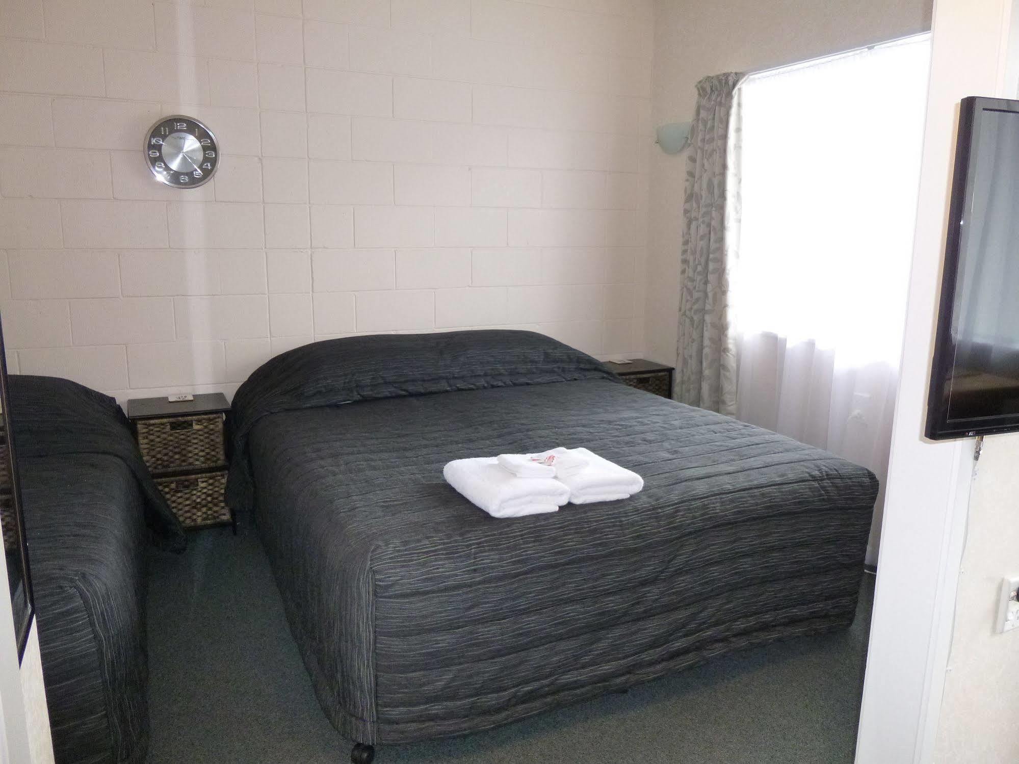 Marina Court Motel & Apartments Whangarei Dış mekan fotoğraf