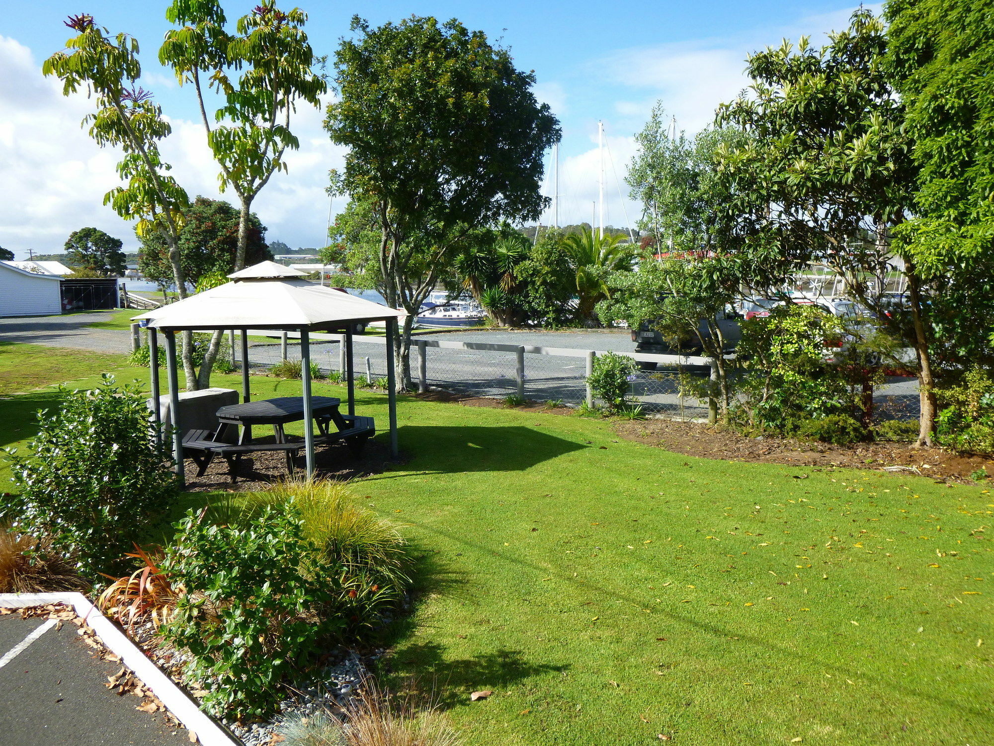 Marina Court Motel & Apartments Whangarei Dış mekan fotoğraf